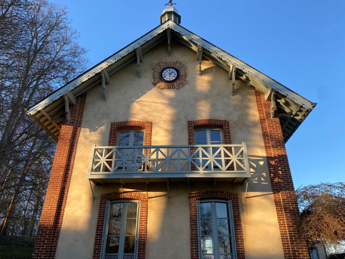 La Maison Du Cavalier Pierrefitte-en-Auge Extérieur photo