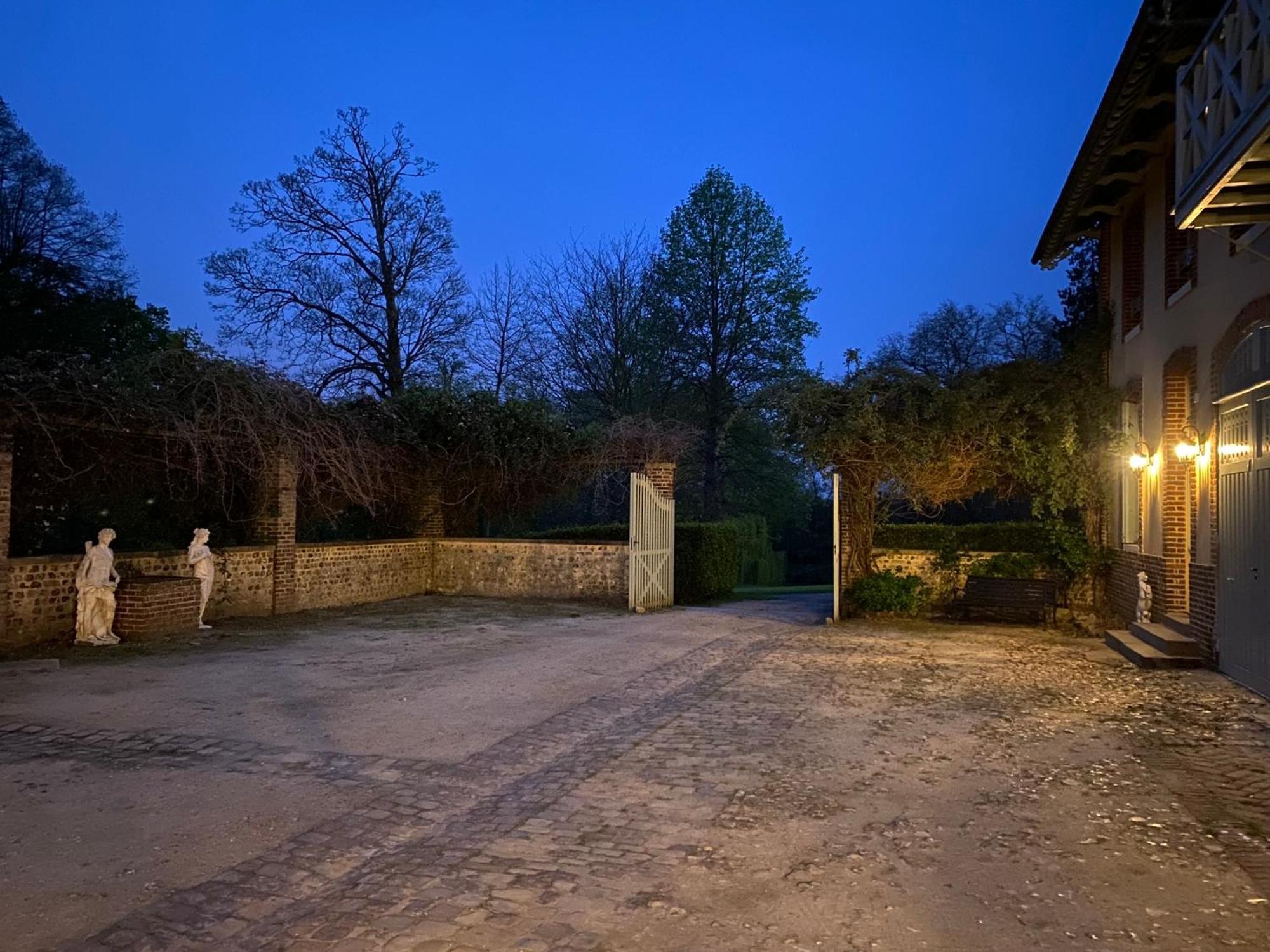 La Maison Du Cavalier Pierrefitte-en-Auge Extérieur photo